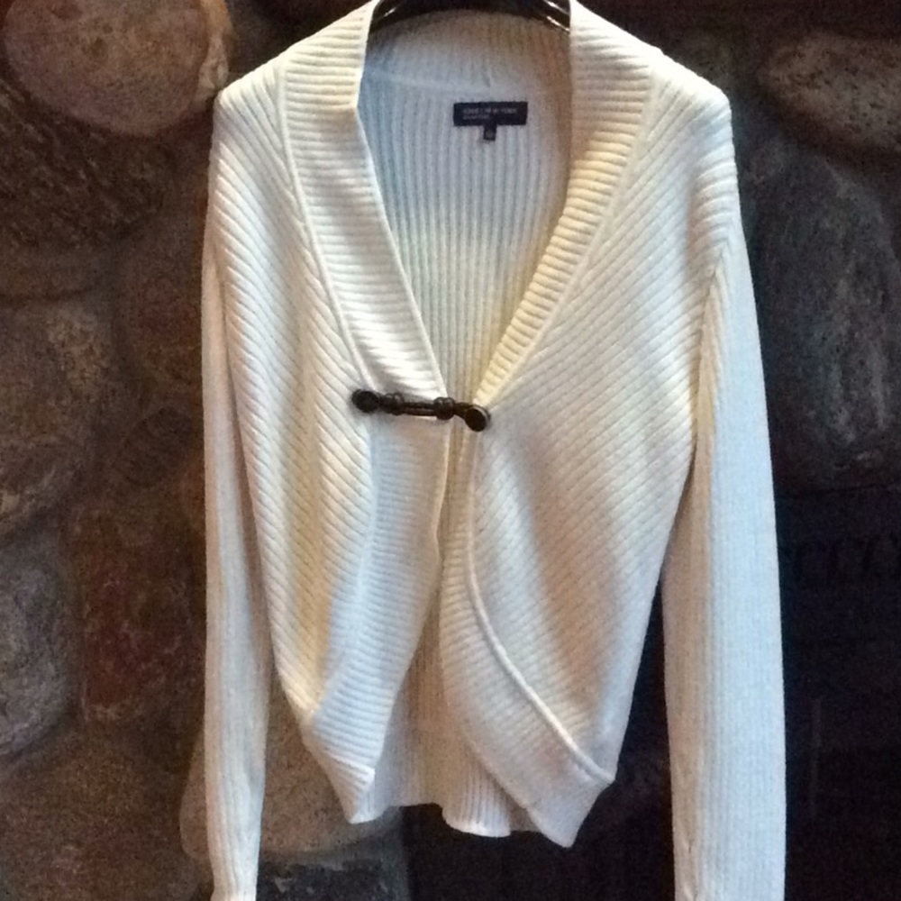 CREAM SWEATER JACKET
